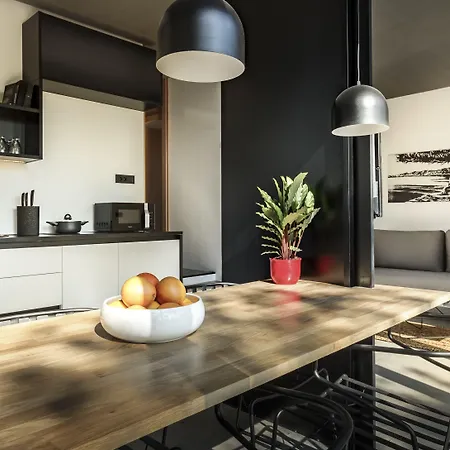 Aminess Younique Gaia Willa Nijvice